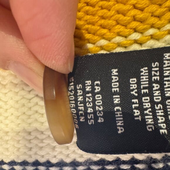 Hudson’s Bay Authentic 5 Stripe Cardigan Infant size 12-18 months Canadiana - Picture 7 of 7